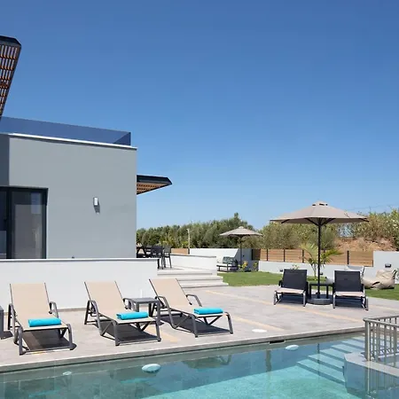 Villa Sunnyside Villas, Ideal For Vibrant Stays,by Thinkvilla Pigianos Kampos (Crete)